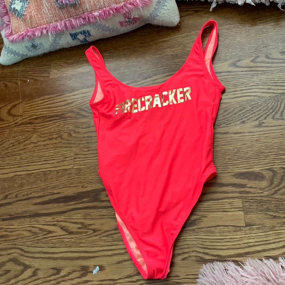 Bathing suit